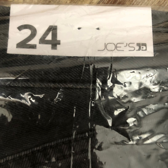 Joe's Jeans High Rise Vintage Shorts Cut Off Raw Hem Overdrive Black NWT Size 24 - Picture 4 of 7